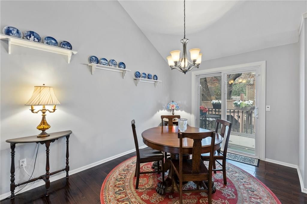 10590 Bradshaw Street — photo 8