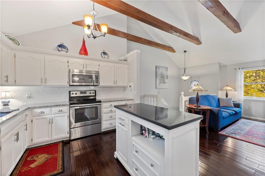 10590 Bradshaw Street — photo 13