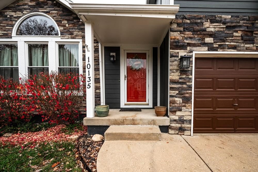 10135 N Tracy Avenue — photo 2