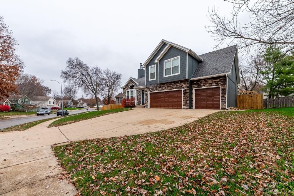 10135 N Tracy Avenue — photo 3