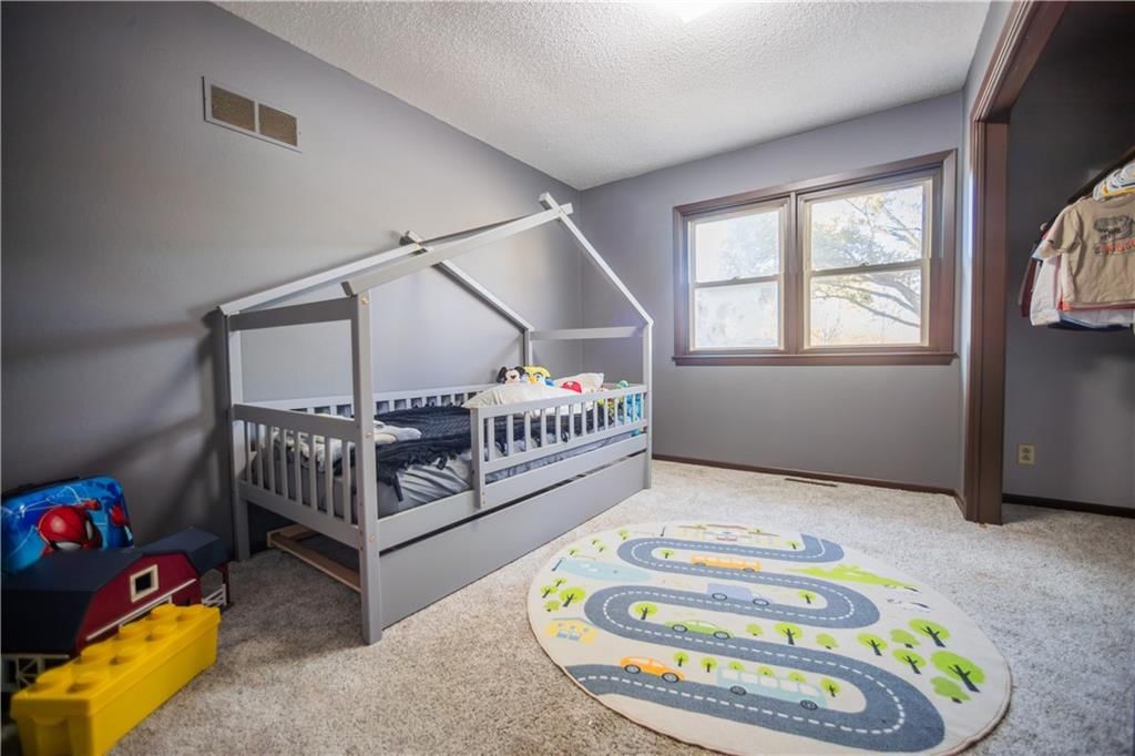 505 Linden Street — photo 17