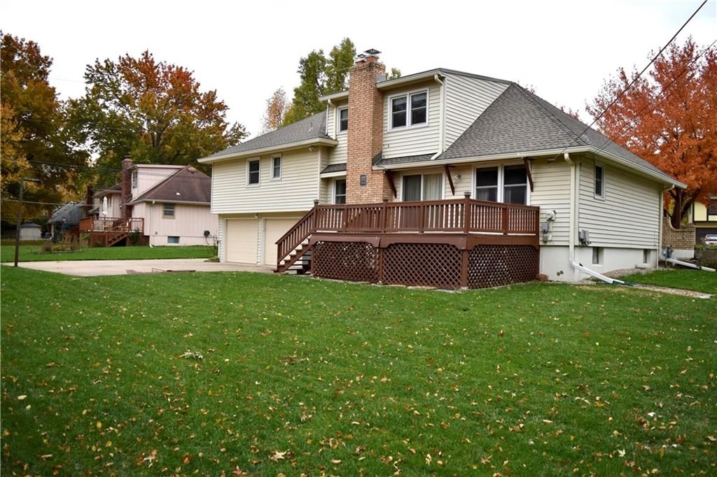1612 NE Rosewood Drive — photo 4