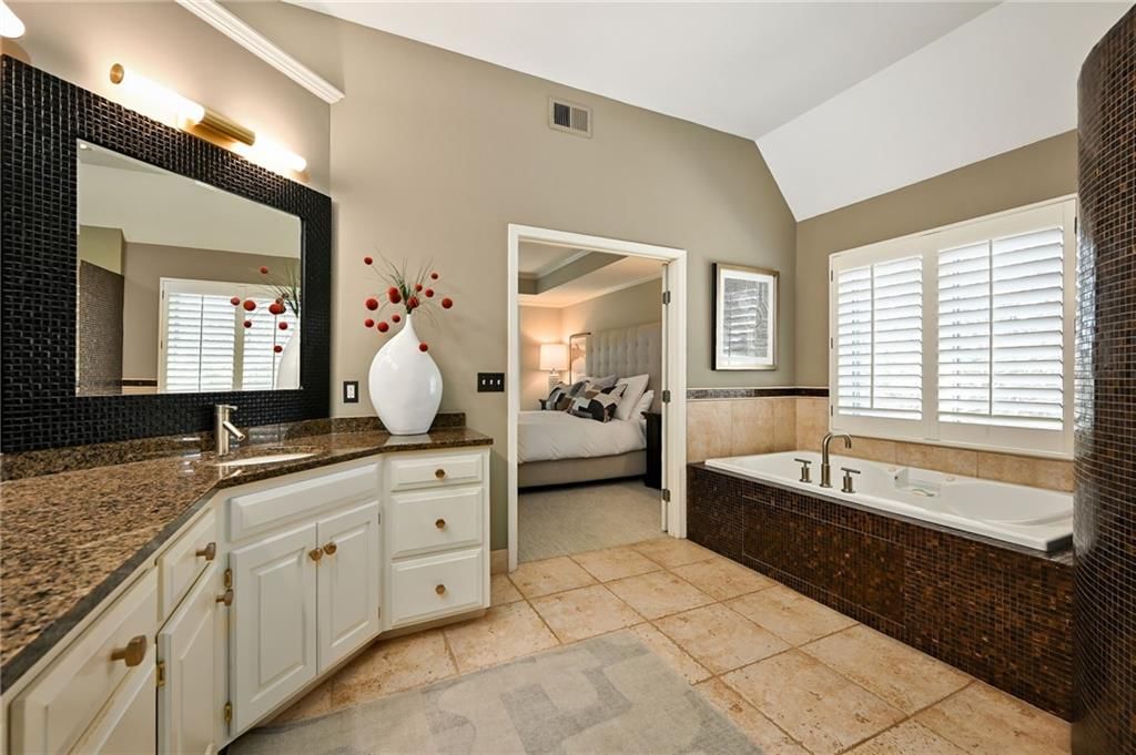 15408 Aberdeen Street — photo 32