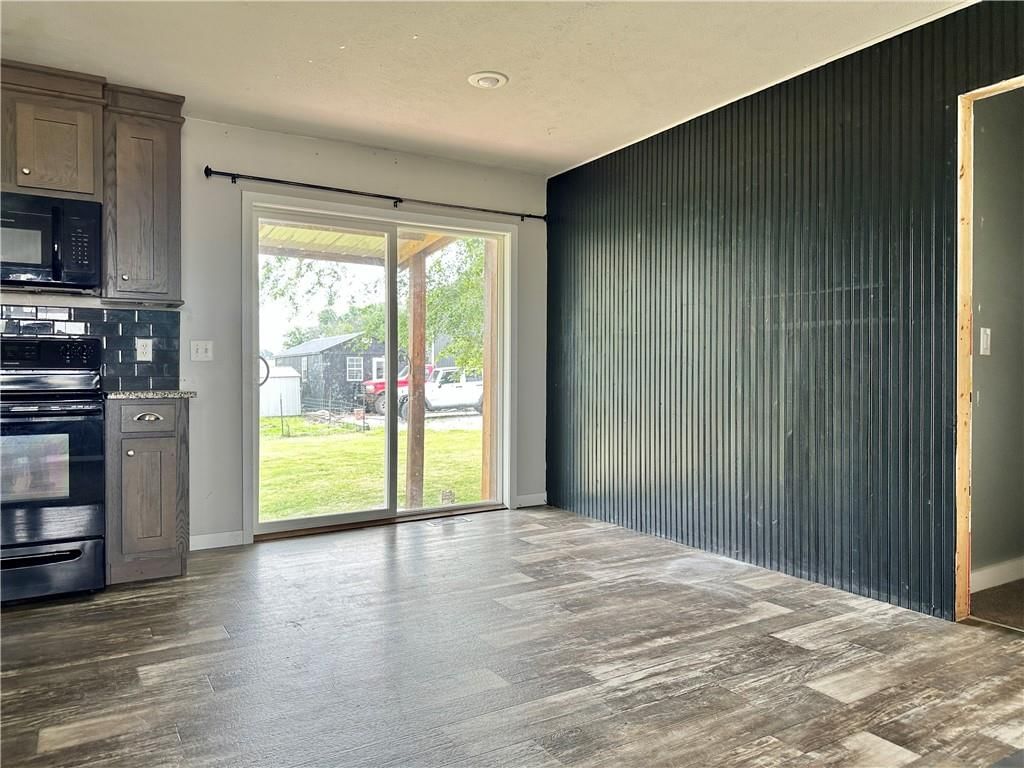 410 SE Highway K N/A — photo 17
