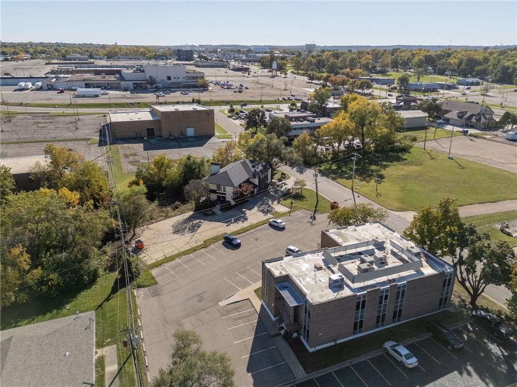 3320 SW Harrison Street — photo 3