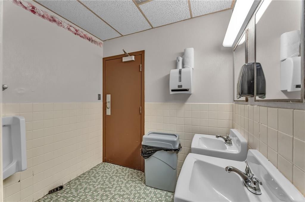 3320 SW Harrison Street — photo 32