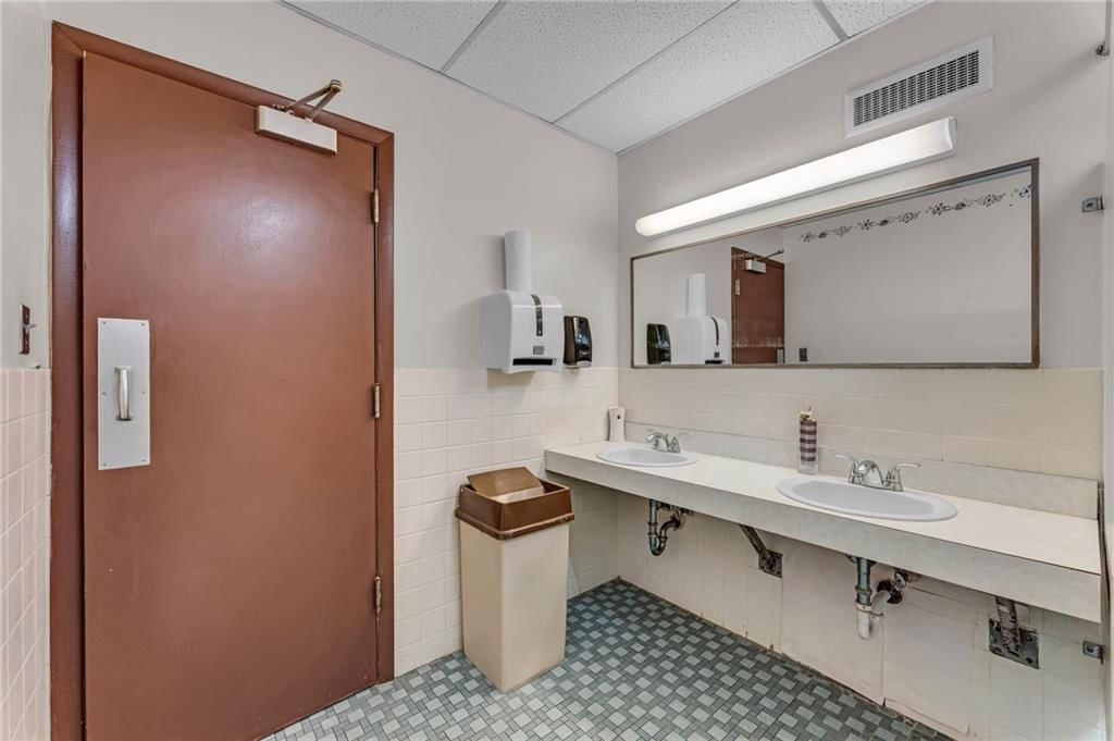 3320 SW Harrison Street — photo 35