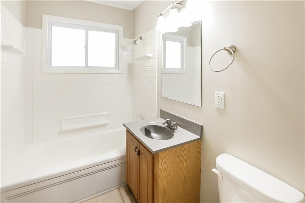 915 S Prairie Street — photo 11