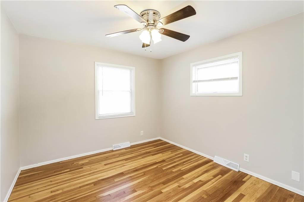 915 S Prairie Street — photo 13