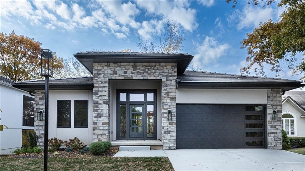 111 Teton Ridge, Lake Winnebago, MO