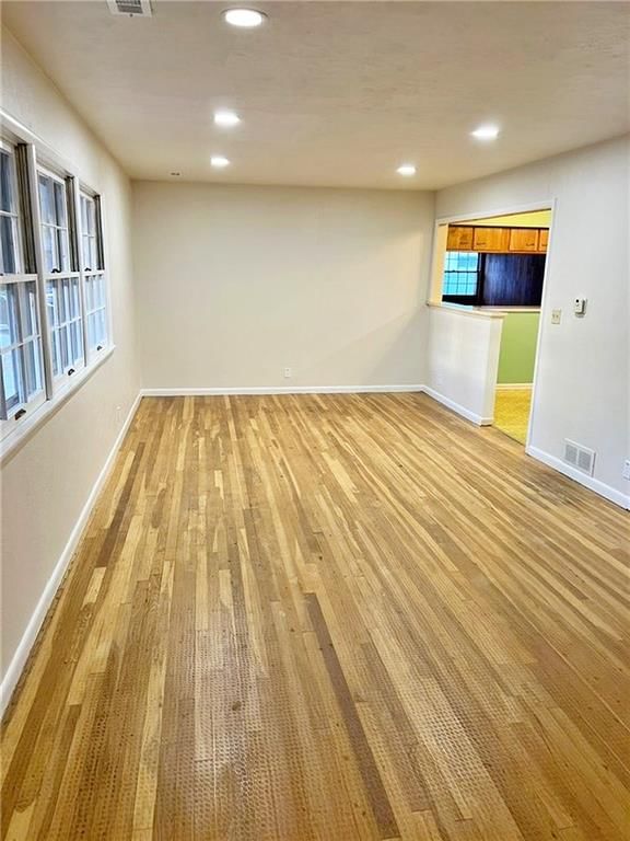 203 Crestwood Lane — photo 3