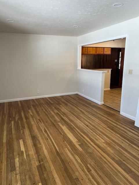 203 Crestwood Lane — photo 6