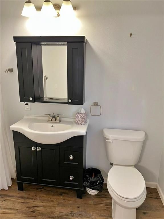 203 Crestwood Lane — photo 23