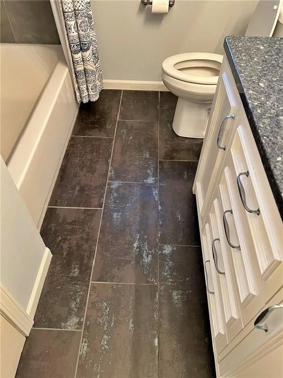 203 Crestwood Lane — photo 32