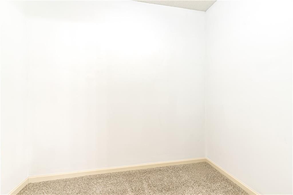 6856 N Olive Street — photo 17