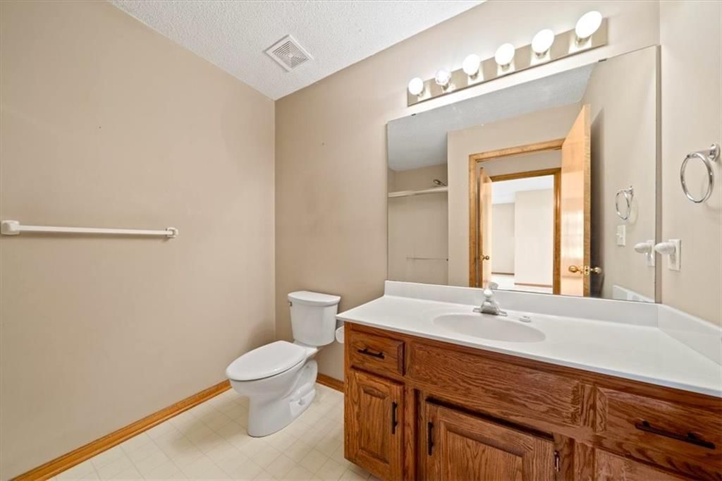 11802 E 47th Terrace — photo 18