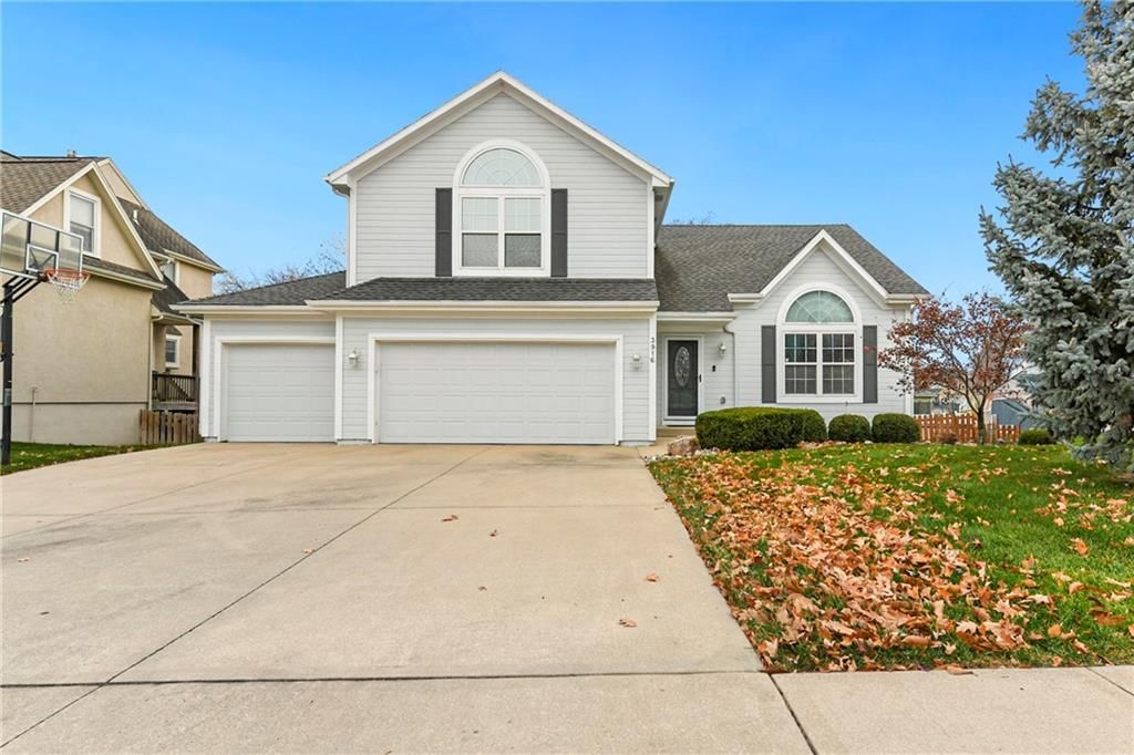 3916 SW Chatham Drive — photo 2