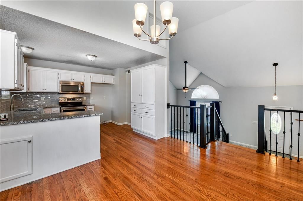3916 SW Chatham Drive — photo 14