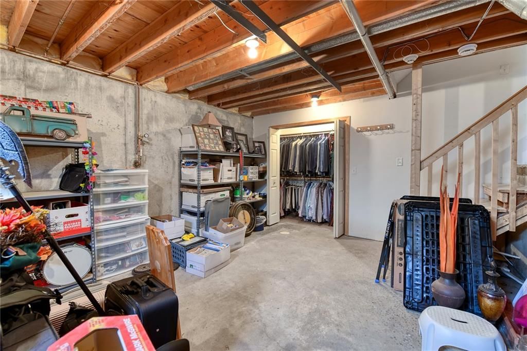 3916 SW Chatham Drive — photo 32