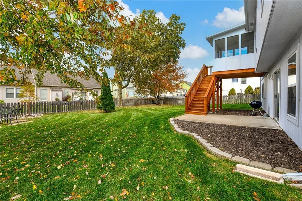 3916 SW Chatham Drive — photo 35