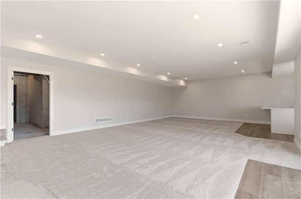 4701 SE Claude Court — photo 38