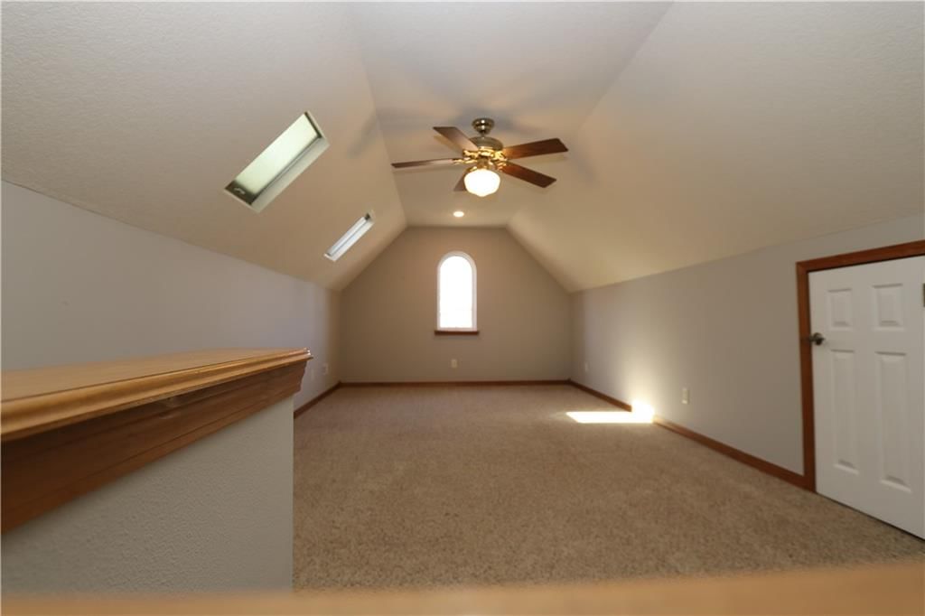 1611 N Marzelle Drive — photo 21