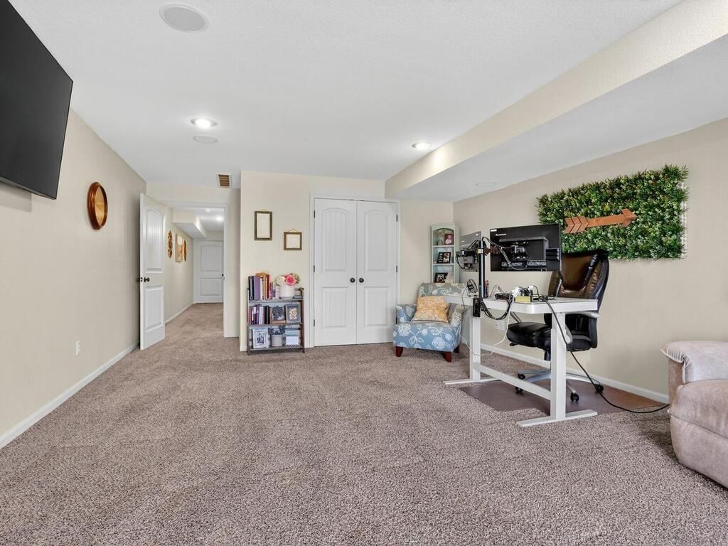 11682 N Ewing Avenue — photo 23