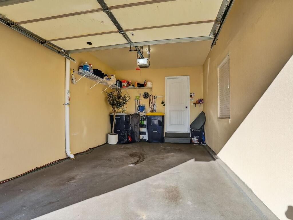 11682 N Ewing Avenue — photo 26
