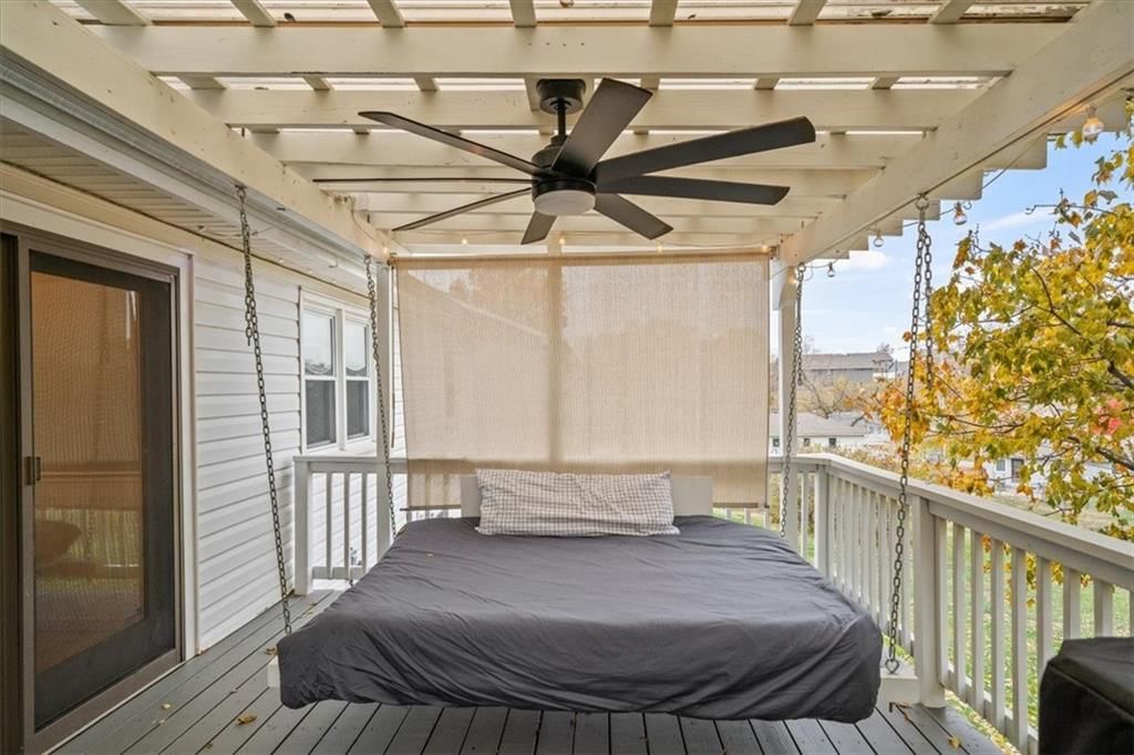 5204 Douglas Avenue — photo 34