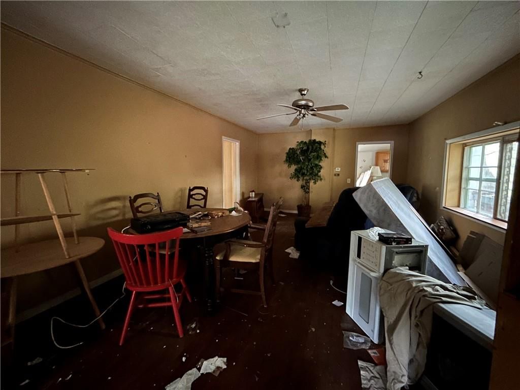 609 R Street — photo 15