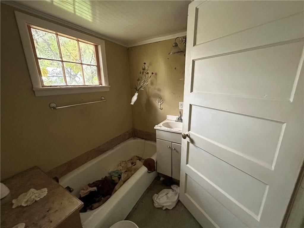 609 R Street — photo 23