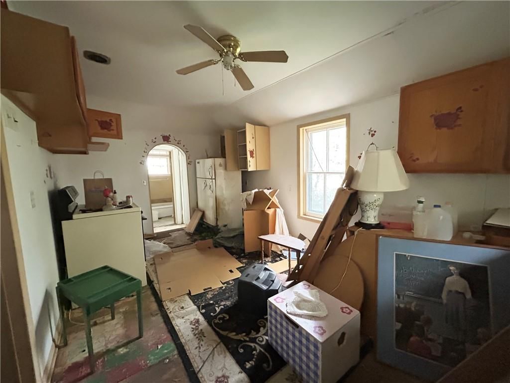 609 R Street — photo 26