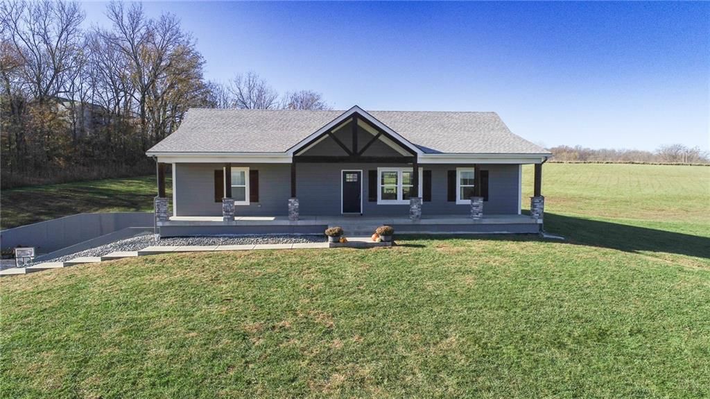 4012 Hackberry Lane — photo 1