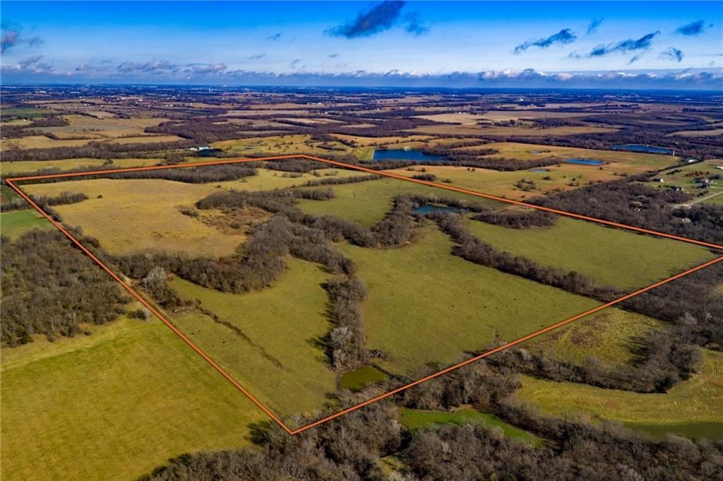 0000 W 239th Street, Spring Hill, KS
