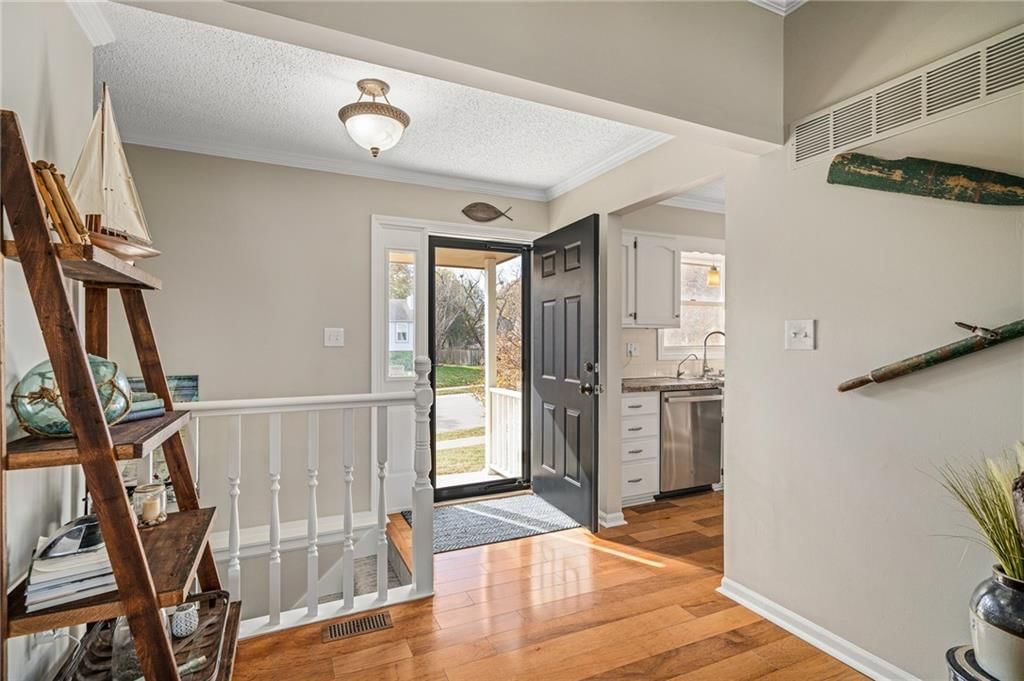 Photo 14 of 57 - 2120 SE 3rd Street