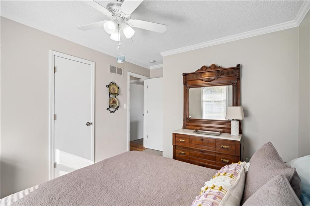 Photo 35 of 57 - 2120 SE 3rd Street