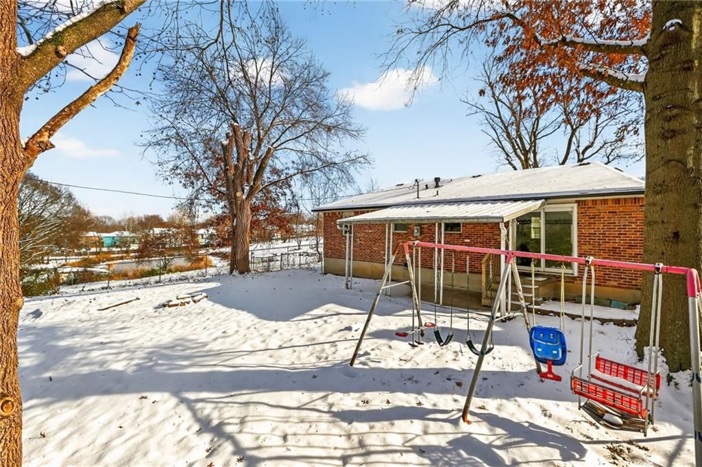 16812 E 35th Street — photo 6