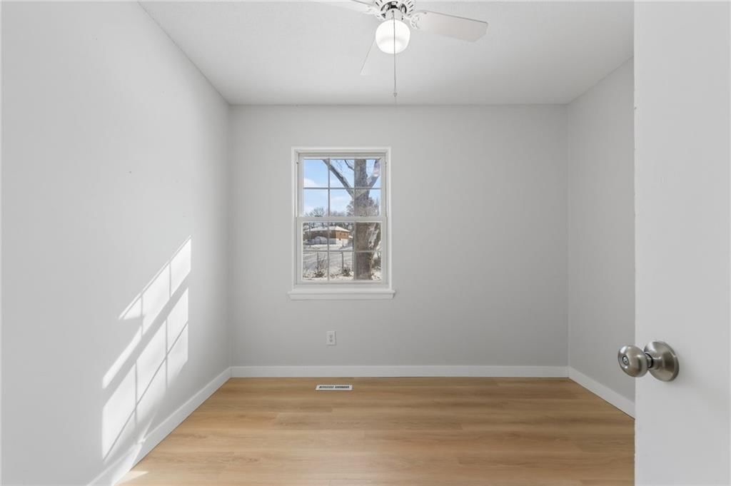 16812 E 35th Street — photo 16