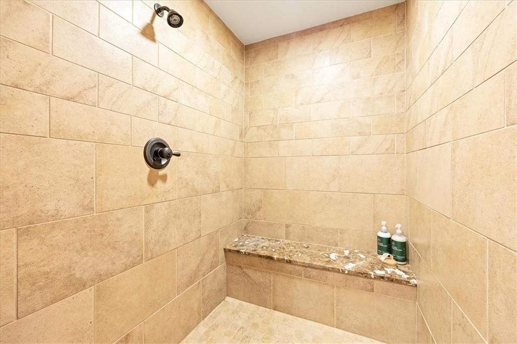 15561 Eby Street — photo 21