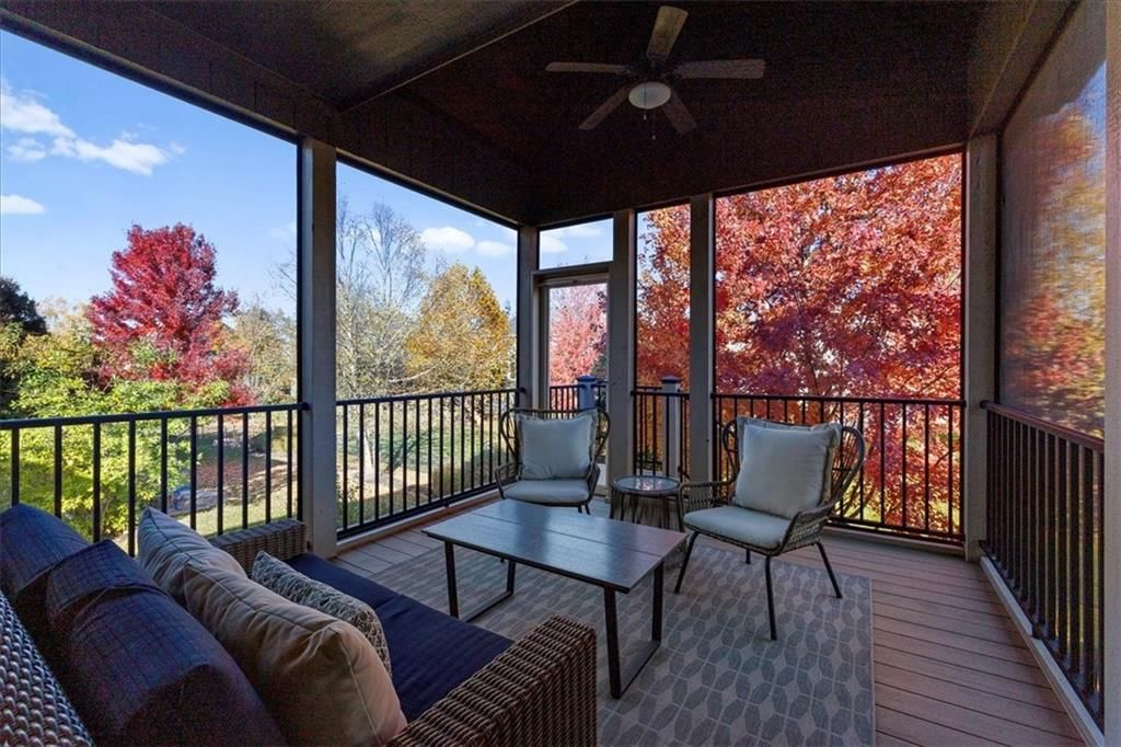 15561 Eby Street — photo 37