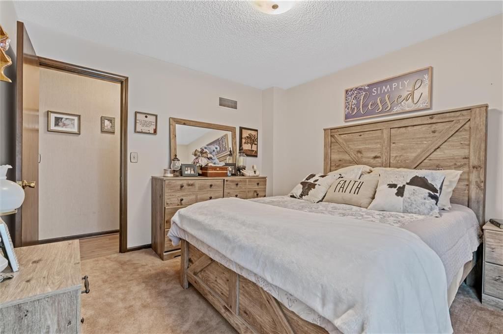 903 Goodrich Drive — photo 21