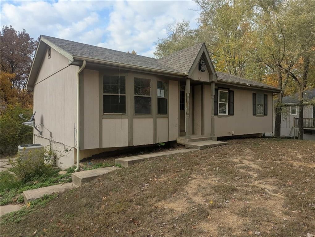 228 SE 101st Road E — photo 3