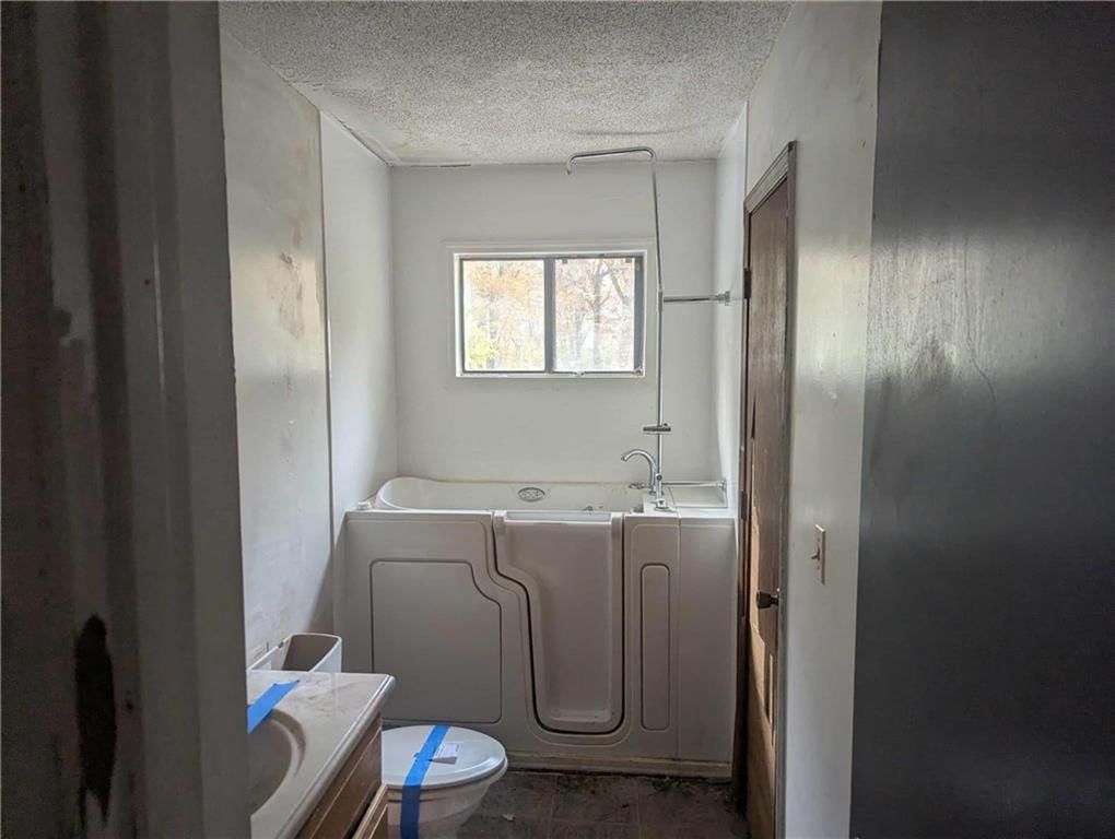 228 SE 101st Road E — photo 14