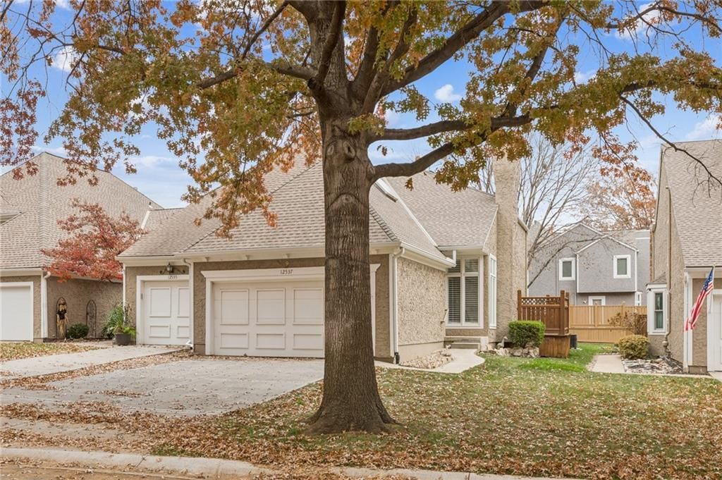 12537 Broadmoor Street — photo 2