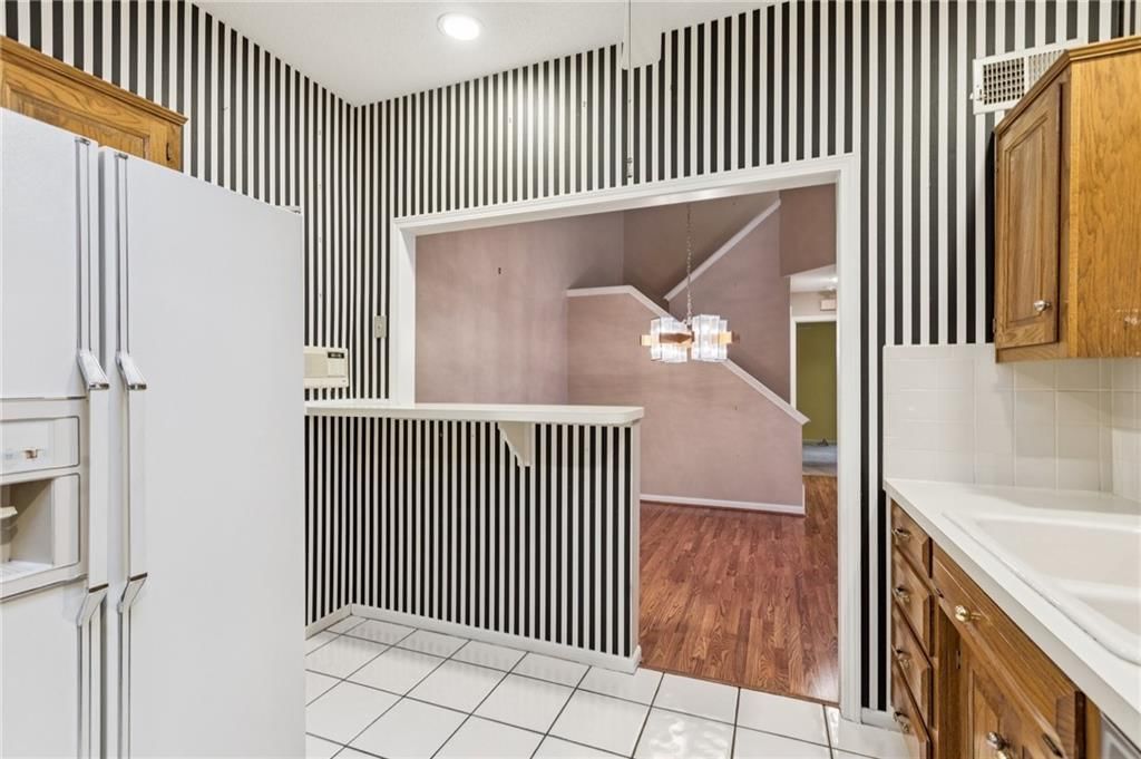 12537 Broadmoor Street — photo 15