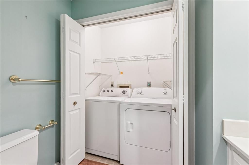 12537 Broadmoor Street — photo 23