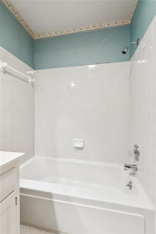 12537 Broadmoor Street — photo 29