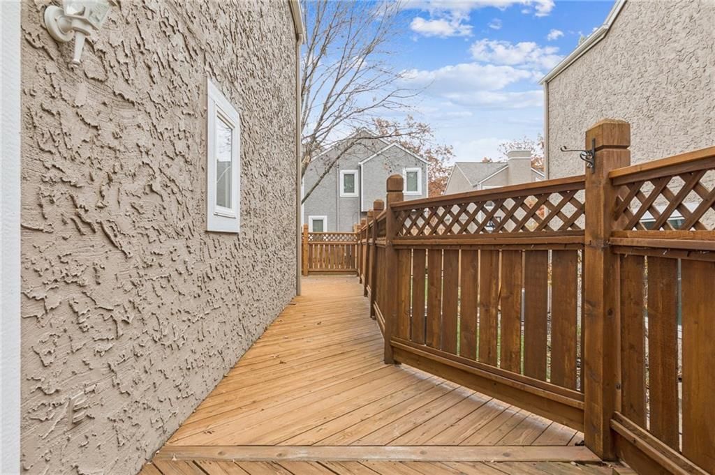 12537 Broadmoor Street — photo 34