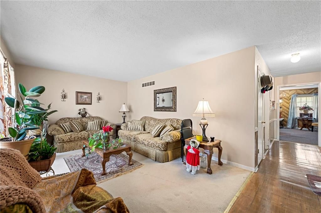 2930 N 64th Terrace — photo 5