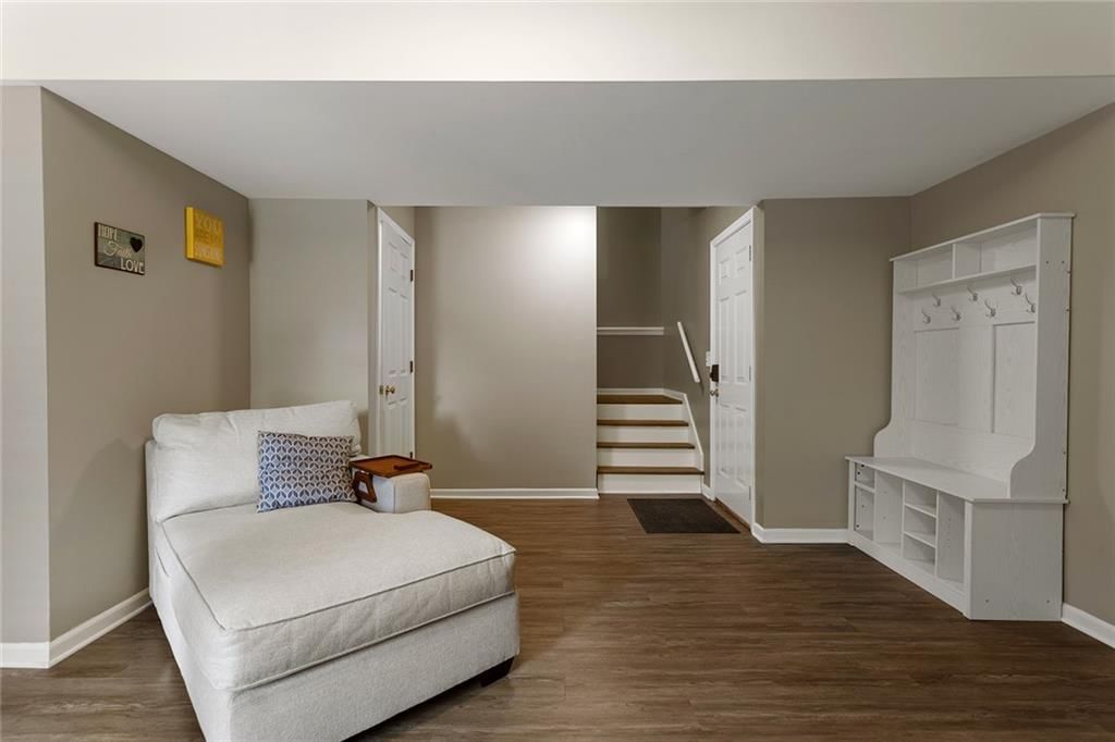 8817 NE 75th Street — photo 15
